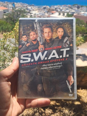 S.W.A.T 2 DVD used, action adventure with subtitles