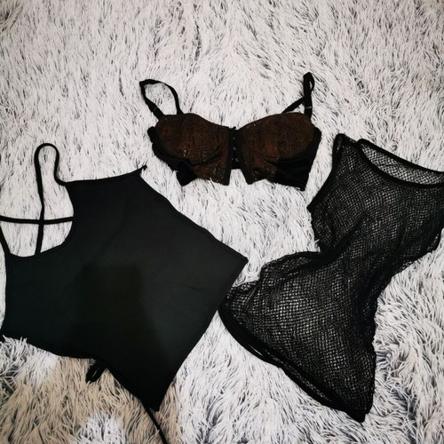 Black blouses like new, 3 pieces with rock style