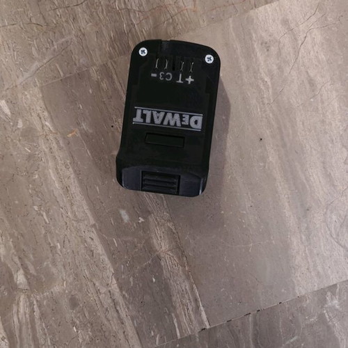 Ingco/Total Adapter for DeWalt 18v Tool new