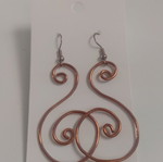 Copper earrings like new, dangle style
