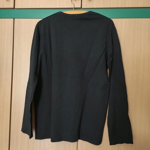 Black long-sleeve spring men's shirt used with New Season print