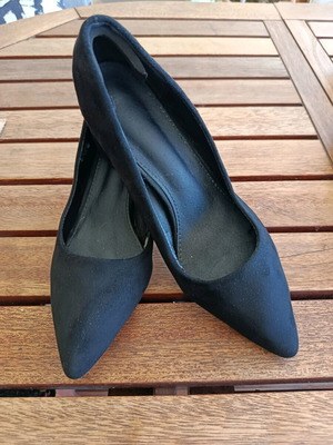 Black suede pumps used with metallic block heel, size 41