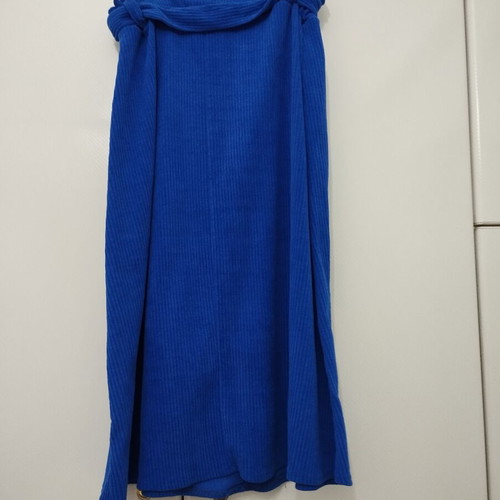 Blue electric corduroy skirt with buttons and belt like new