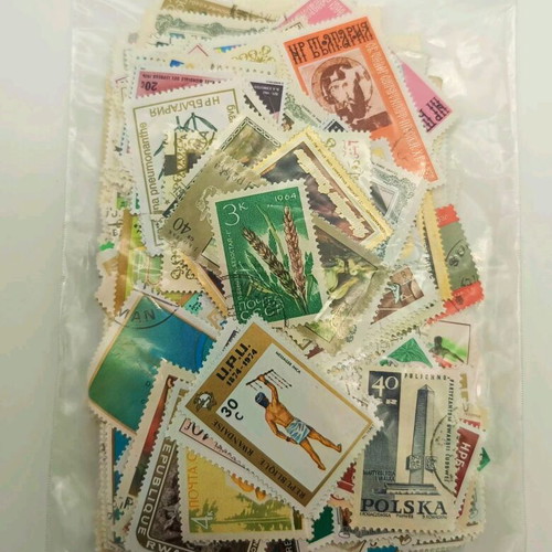 500 different foreign stamps new