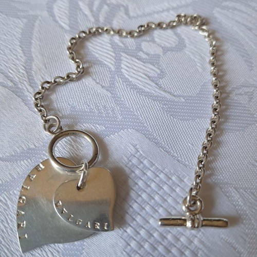 Bracelet like new, very beautiful