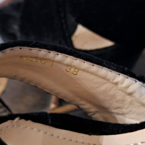 Alta Moda black velvet sandals used, size 38