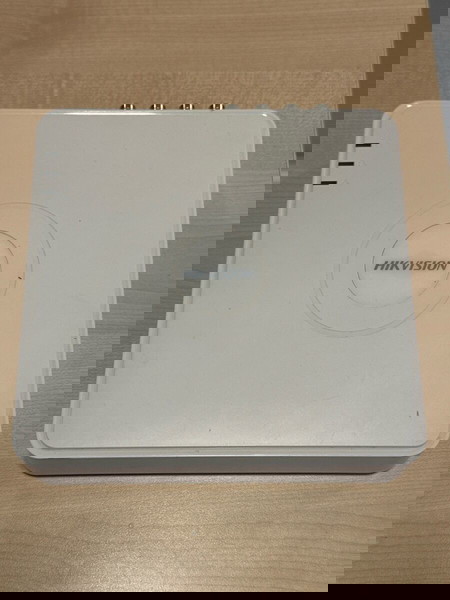 HIKVISION καταγραφικό 8 καμερών