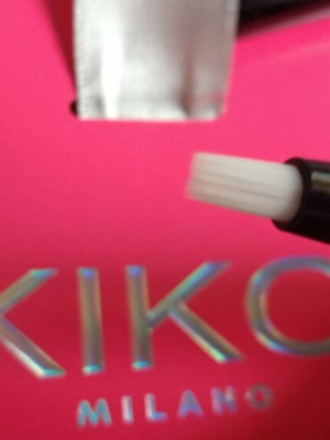 KIKO Milano Highlighting Effect Fluid Concealer