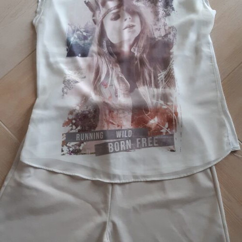 Hello Kitty airy blouse like new, white, size M