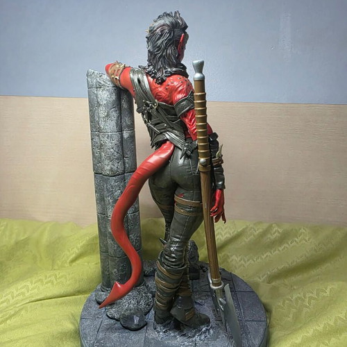 Άγαλμα Karlach ρητίνης 3D εκτυπωμένο από Baldur's Gate 3 καινούργιο
