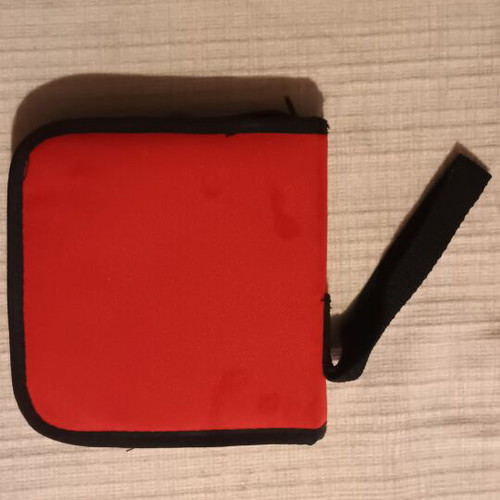 Vodafone Portable CD Case for 8 CDs new, fabric with zipper