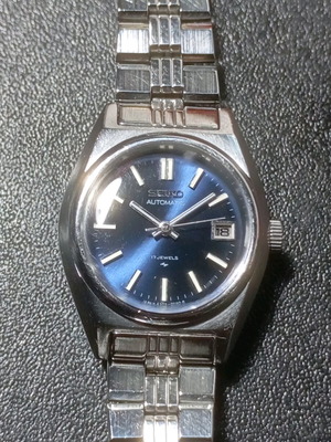 Seiko γυναικείο αυτόματο ρολόι vintage με μπλε καντράν και ατσάλινο μπρασελέ μεταχειρισμένο