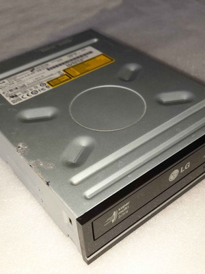 LG GGW-H20L оптично устройство употребявано, BD-RW/HD-DVD-RW SATA
