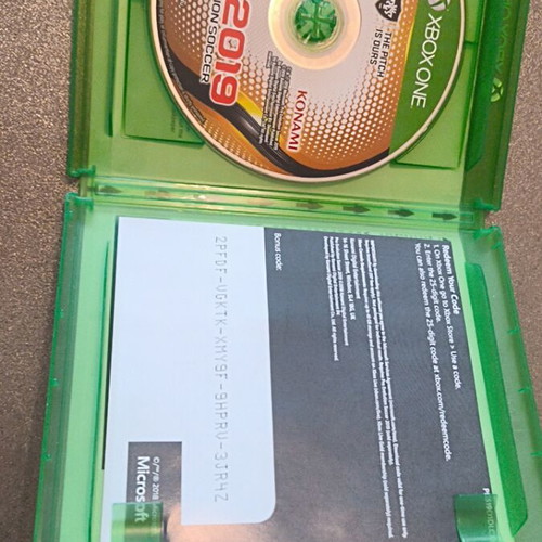 PES 2019 Pro Evolution Soccer game for Xbox One