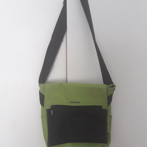 Benetton crossbody bag like new
