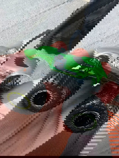 Hot Wheels Monster Jam Truck Green