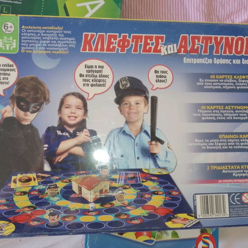 Board games new, pack of 5 sealed