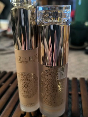 La vie en rose Make up No2 and Make up 0 porcelain like new