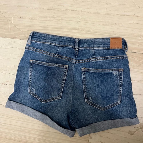 Bershka denim shorts blue new, size M 38 10
