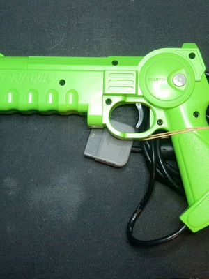 Hyper Blaster Konami Light Gun μεταχειρισμένο για PlayStation 1