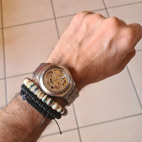 Swatch Irony Body & Soul YAS100G wristwatch used, silver color