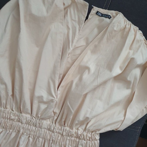 Zara sporty elegant jumpsuit like new, beige, size L
