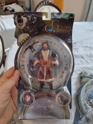 The Golden Compass Lord John Faa figure sealed