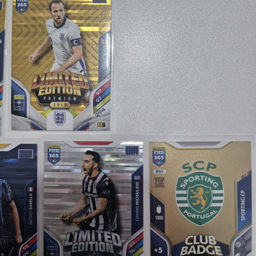FIFA 365 Limited Edition cards like new