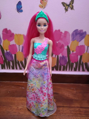 Κούκλα Barbie Dreamtopia πριγκίπισσα με ροζ μαλλιά καινούργια