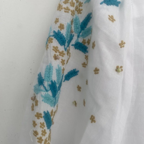 Sfera large white embroidered shirt