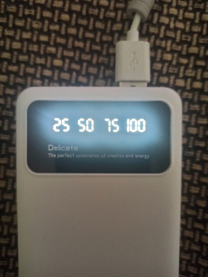 Power Bank 10000 mAh like new with flashlight and charge indicator