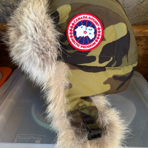 Canada Goose Limited Edition Hat Like New
