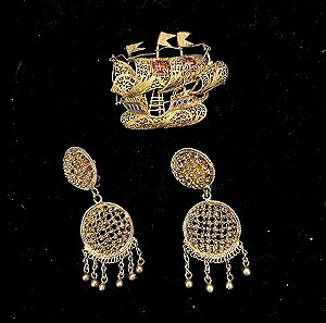 Antique brooch and earrings set