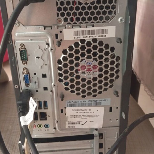 Lenovo ThinkCentre desktop with 22-inch ThinkVision monitor