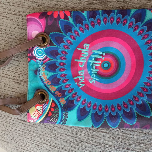 Desigual shoulder bag like new, multicolor