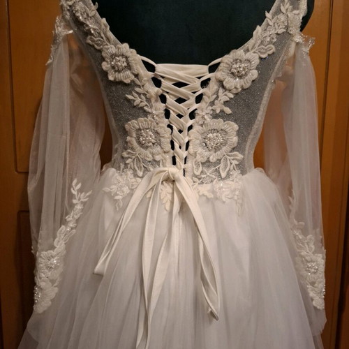 Boho wedding dress white with veil and storage bag, like new, sizes XS-S-M