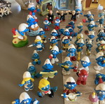 Smurfs Peyo figures, pack of about 70 pieces, village houses