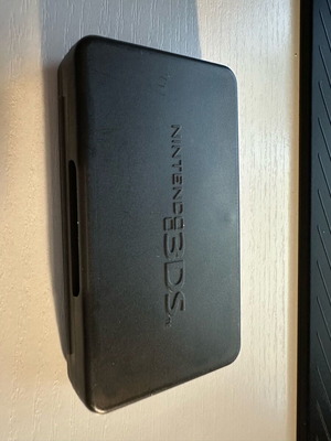 Nintendo 3ds θήκη μεταχειρισμένη, τέσσερεις θέσεις