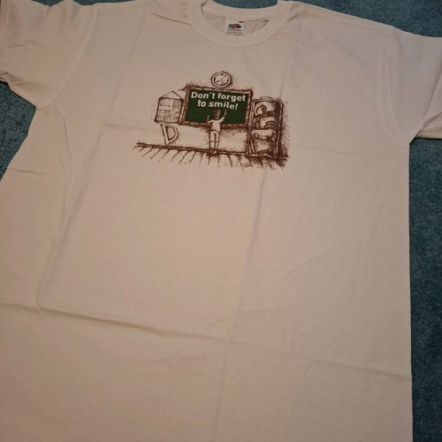 Fruit of the Loom T-shirts size M like new, white