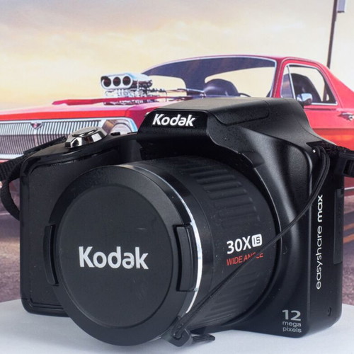 Kodak EasyShare Z990 30x Zoom RAW 12MP Bridge Camera used