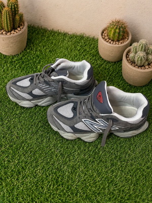 New Balance 9060 sneakers, grey, size 41