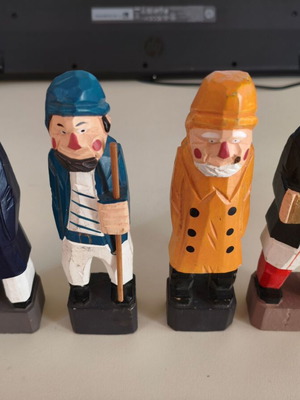 Set of 4 Nordic Sailors Wooden Handmade Folk Art Figures 1980, like new