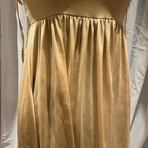 Gold dress like new, one size