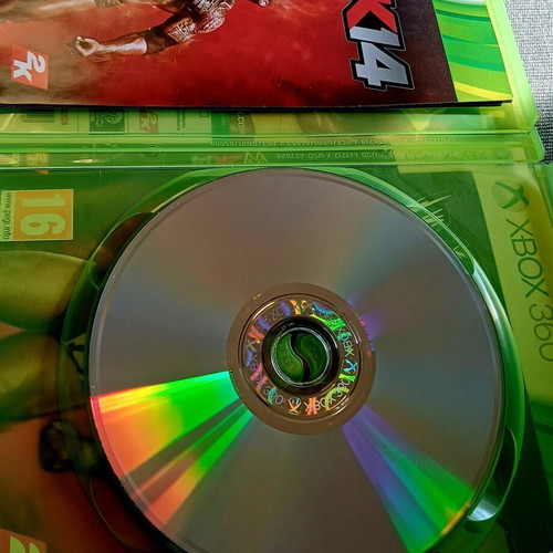 W2K14 Xbox 360 game used, complete