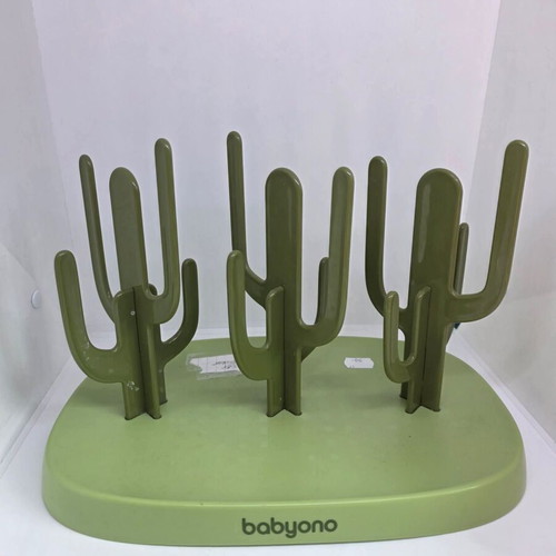 Baby bottle nipple dryer used, for baby bottles