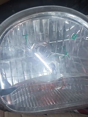 Renault Twingo right headlight 2000-2007 used, plastic