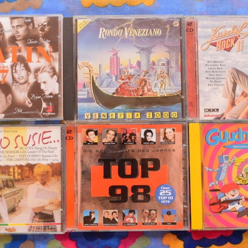 Music CD box set, 9 discs in 6 cases
