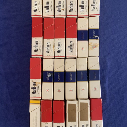 Cigarette boxes used, pack of 24, authentic from 1982