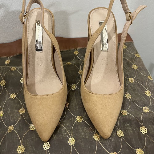Beige pumps size 36, 11cm heel