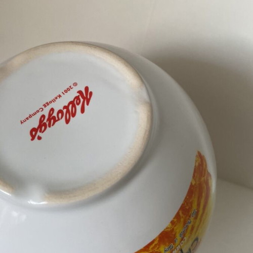Collectible ceramic bowl Kellogg’s like new